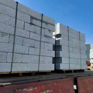 萍乡 路沿石装车出货