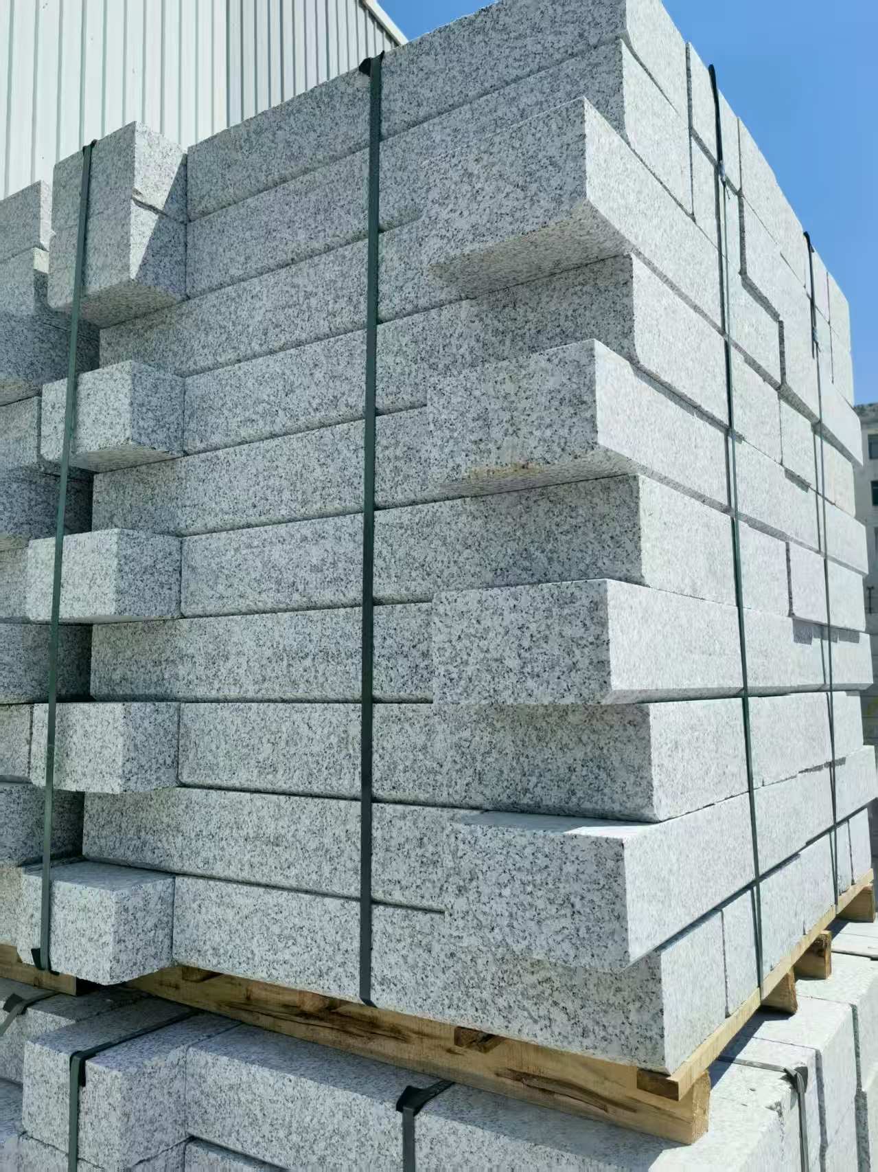 萍乡 路沿石颜色均匀、尺寸标准