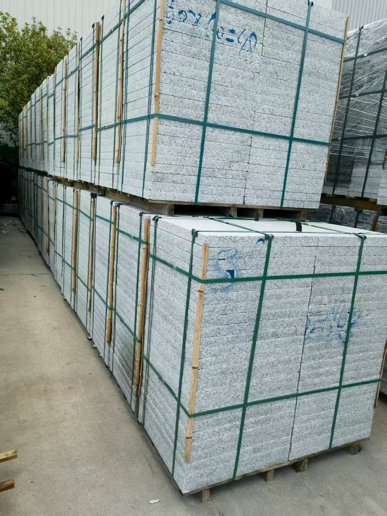 萍乡 大花芙蓉白火烧成品，市政园林广场地铺石