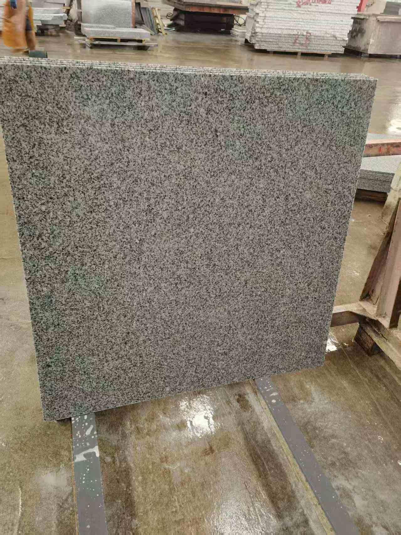 萍乡 芝麻白光面900*900，高地铁标准